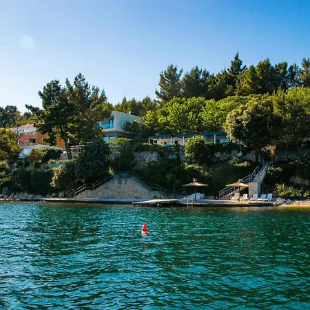 Mobilehome In - Paklenica Riviera 51119 Posedarje