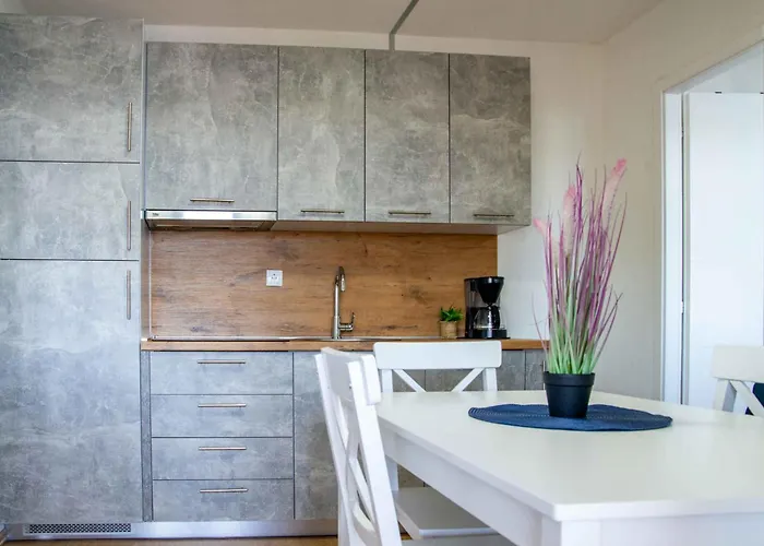 Mobilehome In - Paklenica Riviera 51119 홀리데이파크 포세다르예